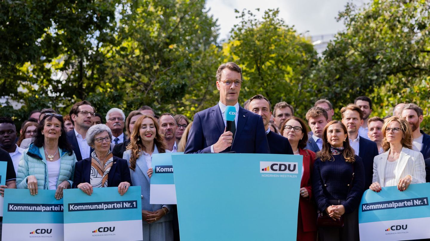 Ministerpräsident und CDU-Landeschef Hendrik Wüst hat Grund zum Feiern: Seine Partei ist Wahlsiegerin in Nordrhein-Westfalen. Fo