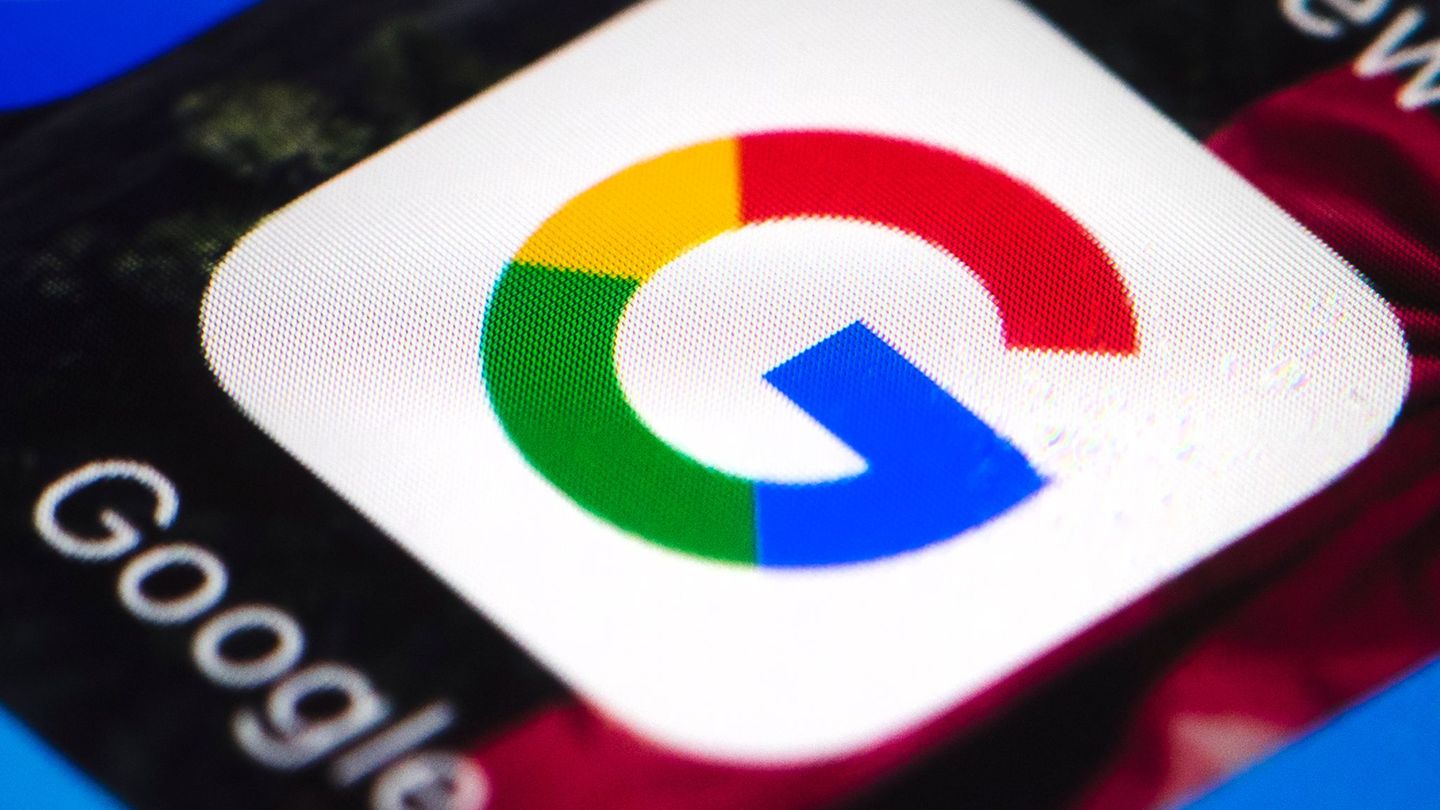 Google-Mutterkonzern Alphabet ist das viertteuerste Unternehmen am US-Aktienmarkt. Foto: Matt Rourke/dpa