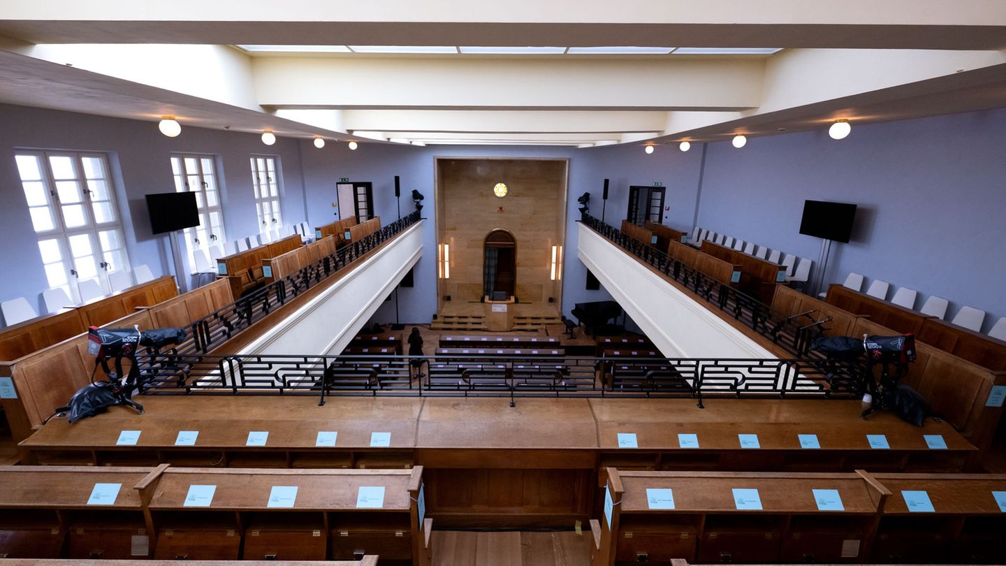 Die 1931 errichtete Synagoge in der Münchner Reichenbachstraße wurde nun nach alten Vorlagen möglichst originalgetreu saniert. F