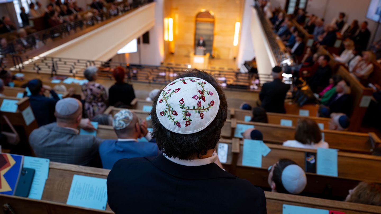 Die Synagoge Reichenbachstraße in München ist nach Originalplänen von 1931 umfassend saniert worden. Foto: Sven Hoppe/dpa
