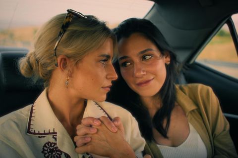 Caro Daur in She said maybe