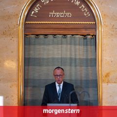 Friedrich Merz bei seiner Rede in der Synagoge in München