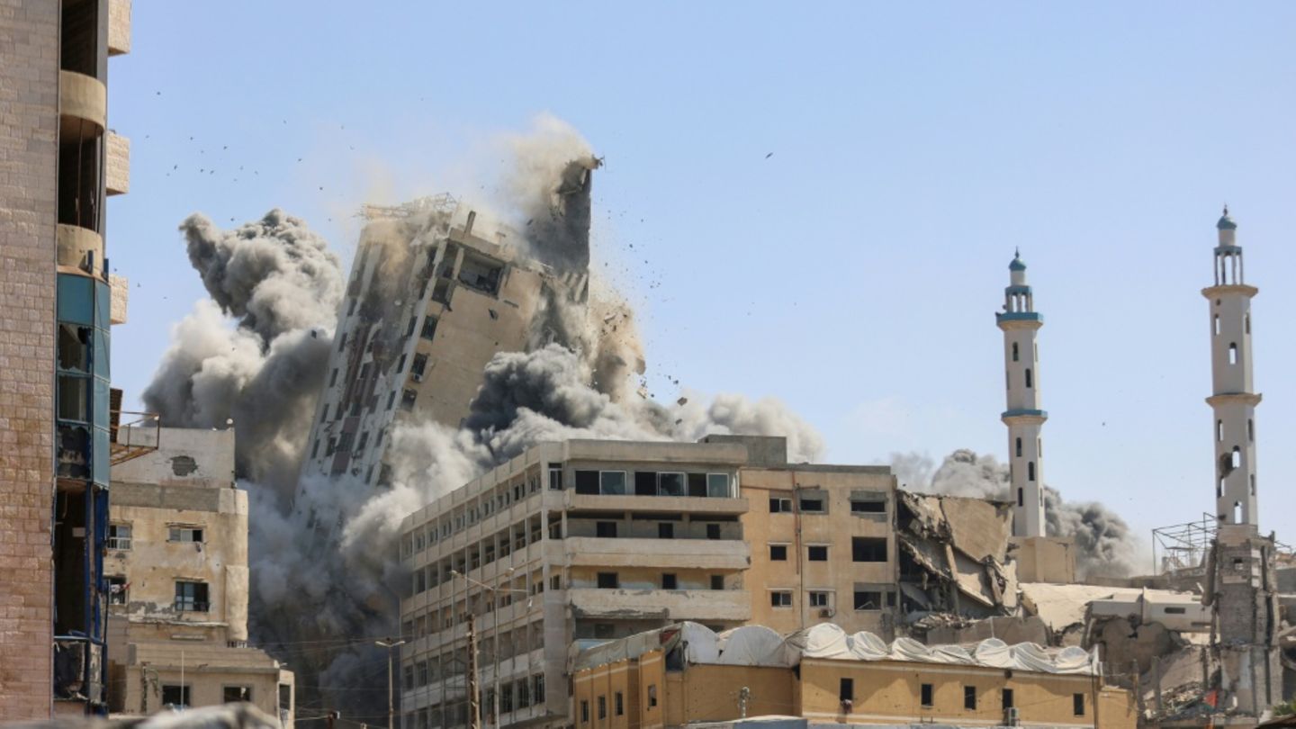 Ein zerstörtes Gebäude in der Stadt Gaza