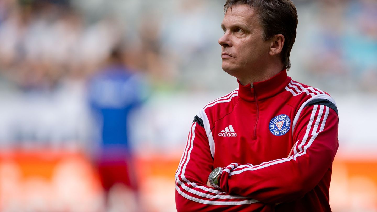 Früher Holstein Kiel, jetzt FC St. Pauli: Fußball-Trainer Karsten Neitzel. Foto: picture alliance / dpa