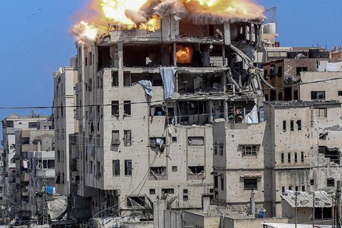 Bombeneinschlag im Gazakrieg