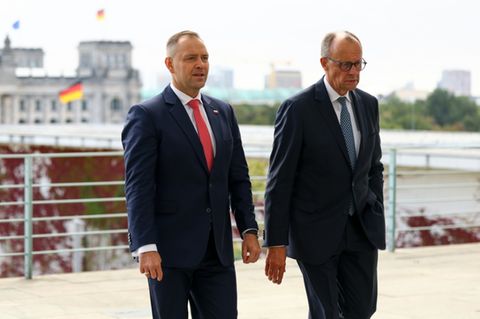 Merz (l.) und Nawrocki im Kanzerlamt