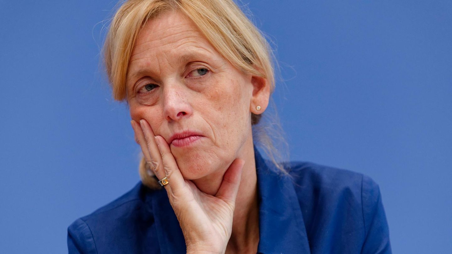 Bundesfamilienministerin Karin Prien (CDU)