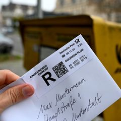 Die Deutsche Post muss künftig deutlich darauf hinweisen, dass bei gewöhnlichen Einschreiben die Haftung auf 25 Euro begrenzt is
