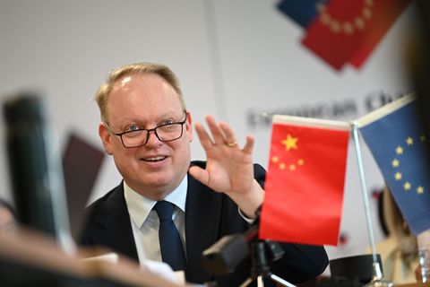 EU-Kammerpräsident Eskelund sieht bei China Handlungsbedarf. (Archivbild) Foto: Johannes Neudecker/dpa