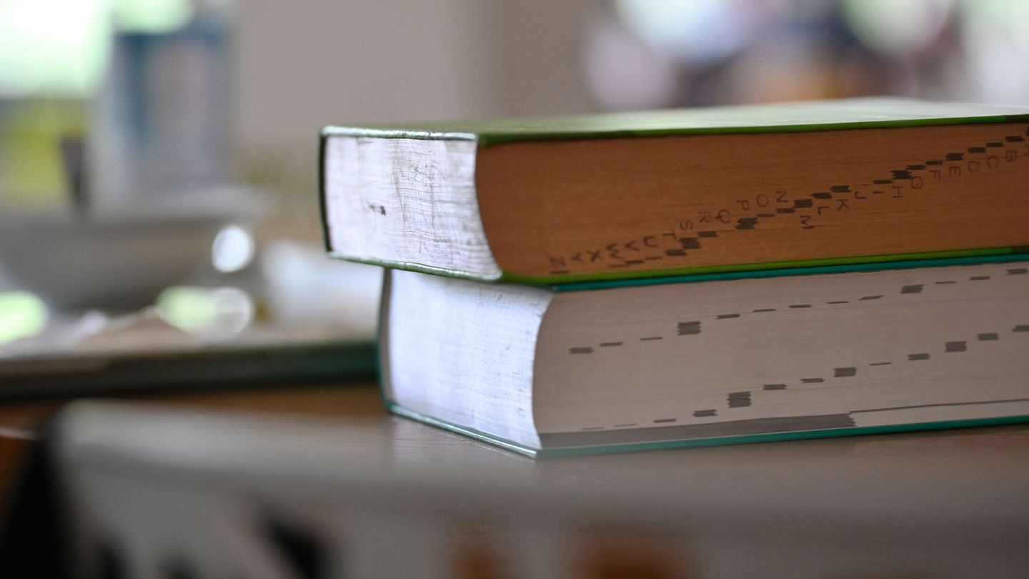 Studierende ohne Abitur bilden eine sehr kleine Minderheit (Symbolbild). Foto: Niklas Graeber/dpa