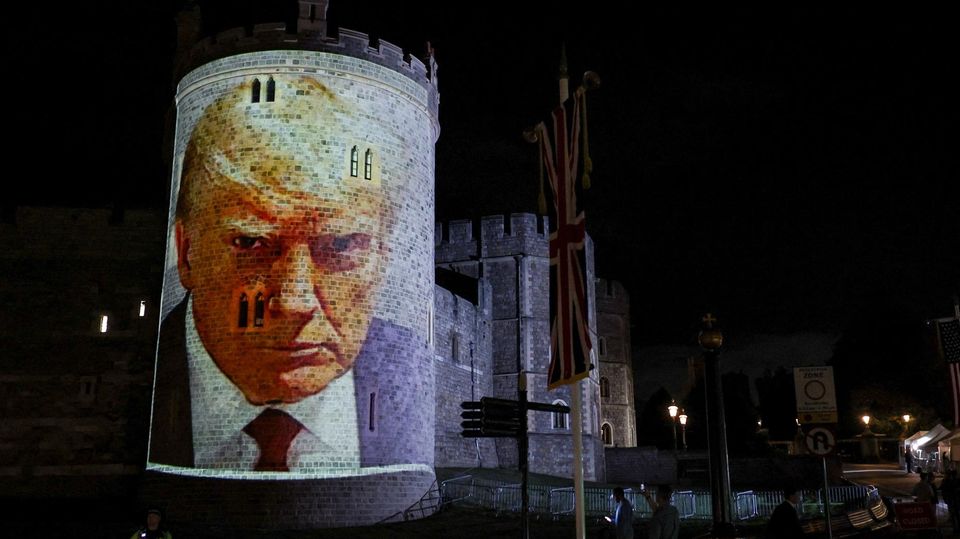 Trump-Projektion Schloss Windsor Eine von mehreren Trump-Projektionen auf Schloss Windsor