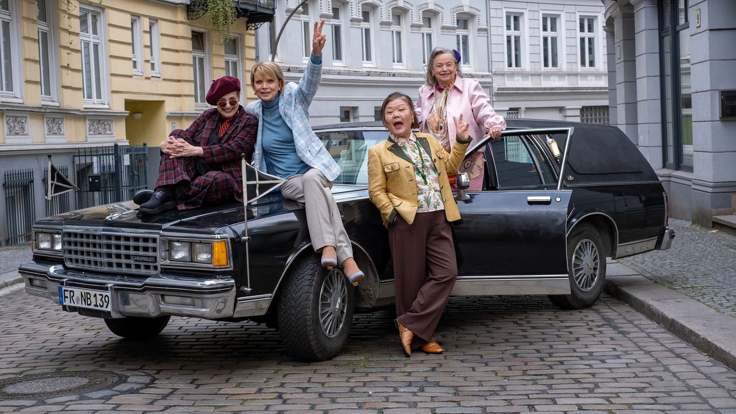 Gut gelaunt und mit einer Mission: Katharina Thalbach, Uschi Glas, Soogi Kang und Ursula Werner als Rentnerinnen-Quartett. Foto: