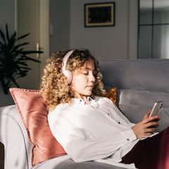 Rastlosigkeit: Die Stille mit Musik übertünchen