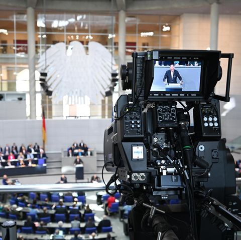 Kanzler Friedrich Merz in der Generalaussprache über den Haushalt im Bundestag