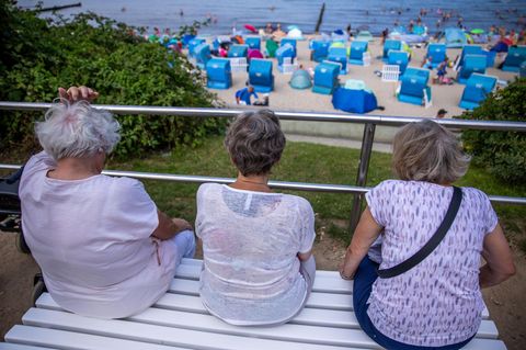Hitzetote: Senioren am Strand