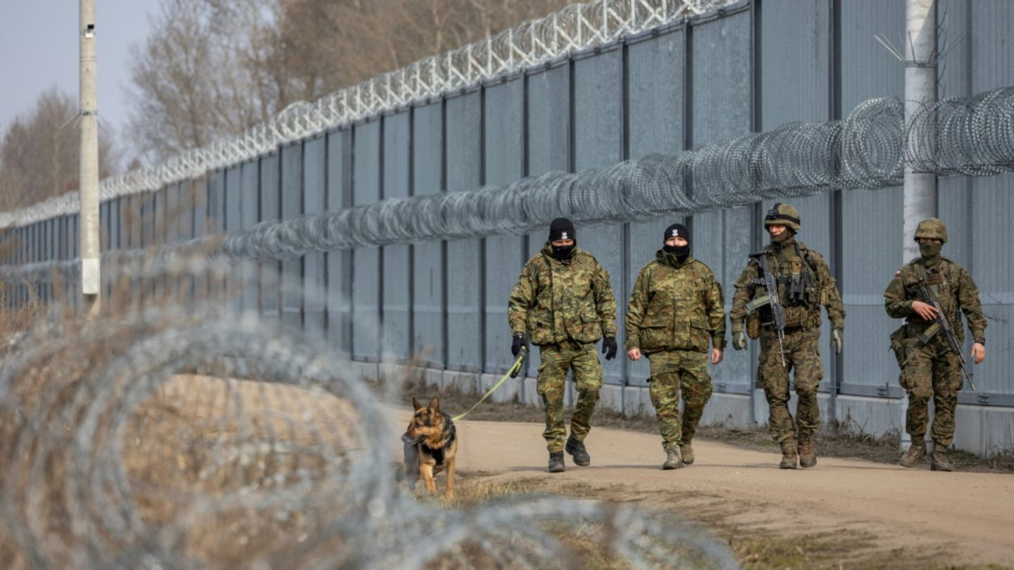 Befestigungan an polnischer Grenze zu Belarus