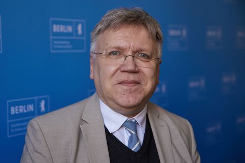 Landeswahlleiter Stephan Bröchler hat bereits mit den Vorbereitungen auf die Abgeordnetenhauswahl 2026 begonnen. (Archivbild) Fo
