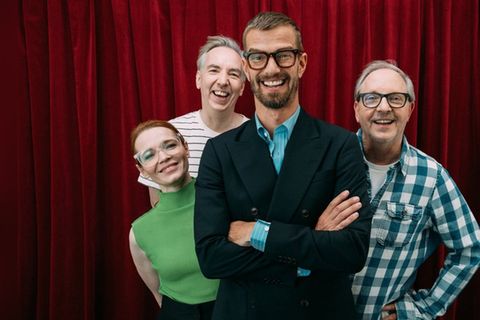 Karoline Herfurth, Olli Dittrich und Olli Schulz fordern Joko Winterscheidt in der zehnten "Wer stiehlt mir die Show?"-Staffel
