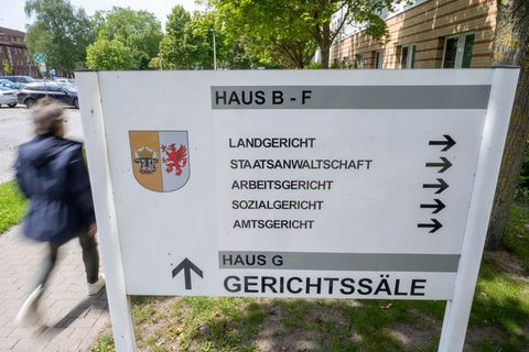 Sechs Jahre soll ein 38-Jähriger laut einer Entscheidung des Landgerichts Stralsund in Haft, unter anderem weil er einen Carport