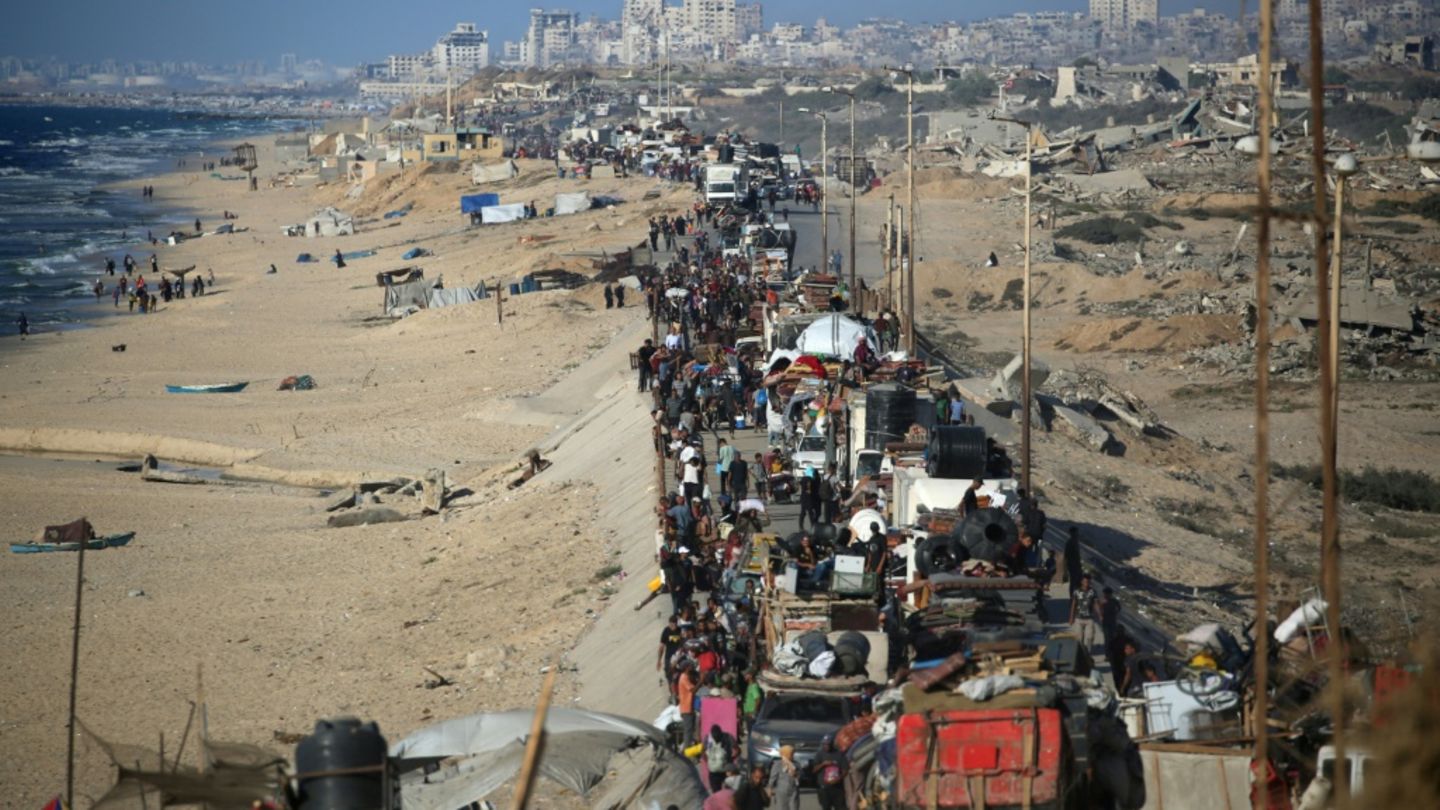 Palästinensische Flüchtlinge am Dienstag im Gazastreifen
