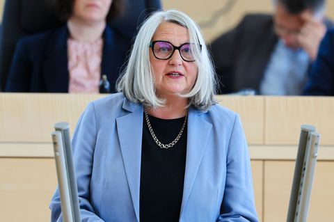 Kulturministerin Dorit Stenke eröffnet die Schleswig-Holsteinische Landesbibliothek. (Archibild) Foto: Frank Molter/dpa