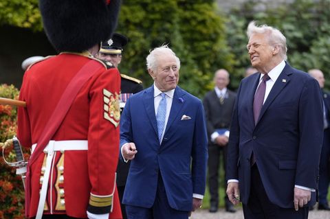 So pompös empfingen die Royals Donald Trump auf Schloss Windsor