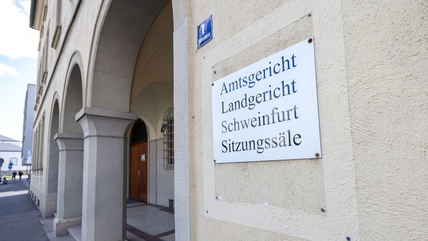Unklar ist bisher, ob der Angeklagte bei der Tat psychisch beeinträchtigt war. (Archivbild) Foto: Julien Becker/dpa