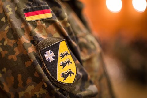 Das Landeskommando organisiert die Verteidigung im Südwesten. (Symbolbild) Foto: Christoph Schmidt/dpa