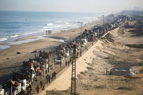 Massenflucht aus Gaza