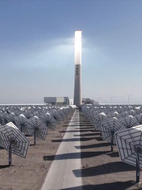 Chinas Energiewende: Mega-Solarkraftwerk versorgt 200.000 Haushalte