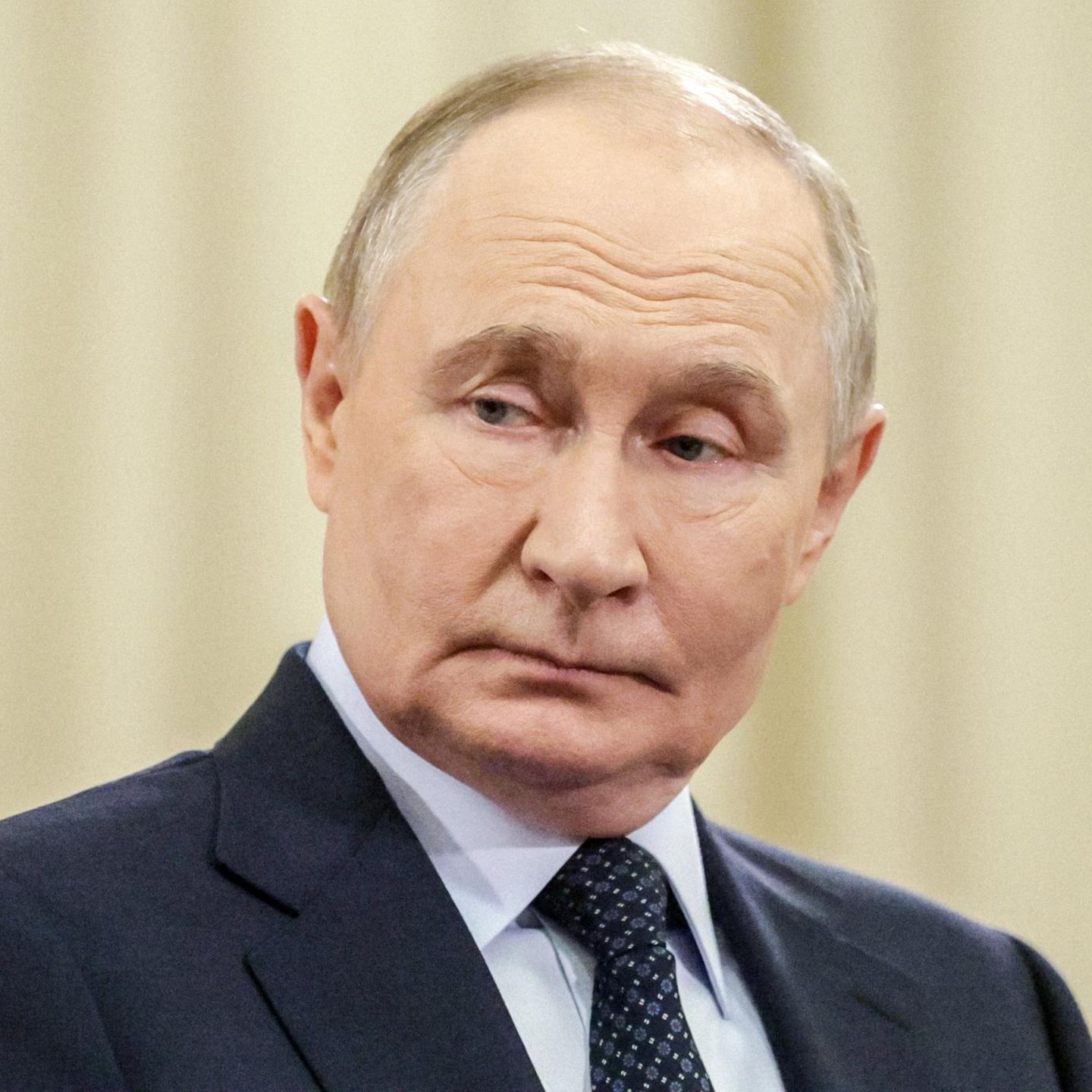 Wladimir Putin – in der Ukraine sollen 700.000 Soldaten aktiv sein