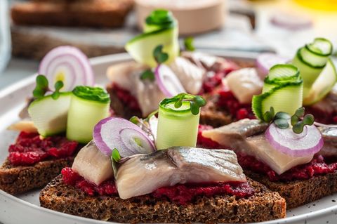 Nordic Diet: Hering mit Roggenbrot