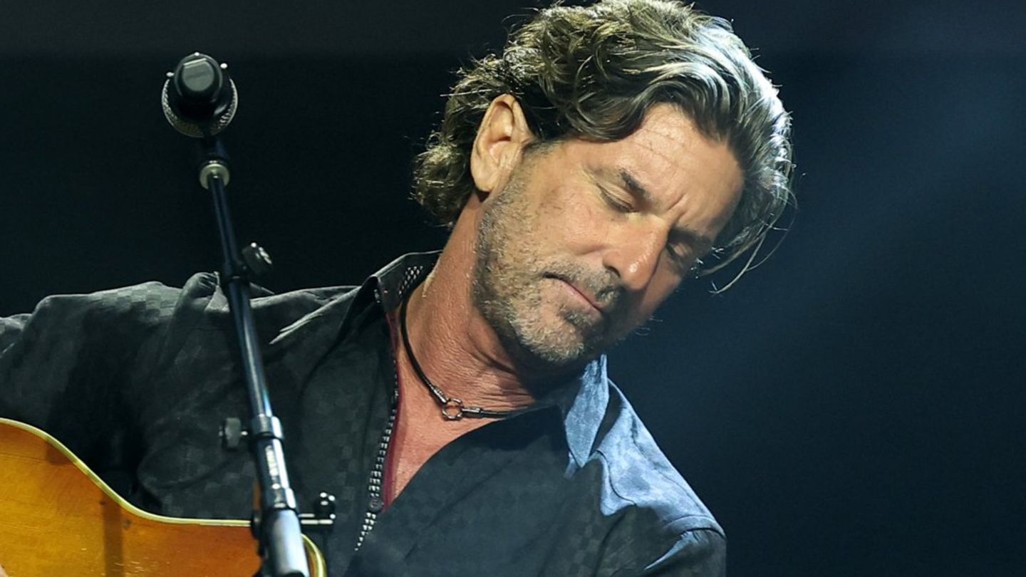 Brett James: US music star dies when the plane crash dies