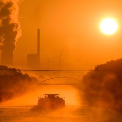 Verkehr und der Verbrauch von Kohle, Öl und Gas treiben die globalen Temperaturen weiter in die Höhe