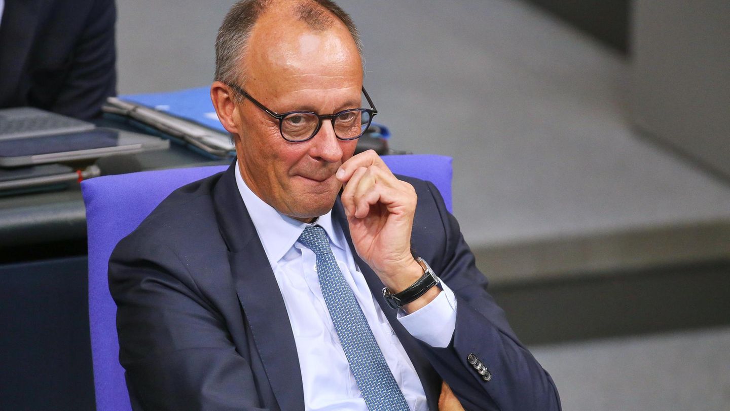 Bundeskanzler Friedrich Merz (CDU) will Investoren nach Deutschland locken