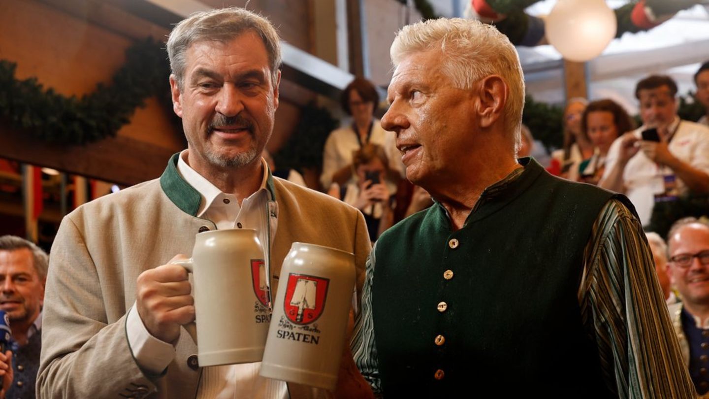 Oktoberfest 2025: Dieter Reiter opens in front of prominent guests