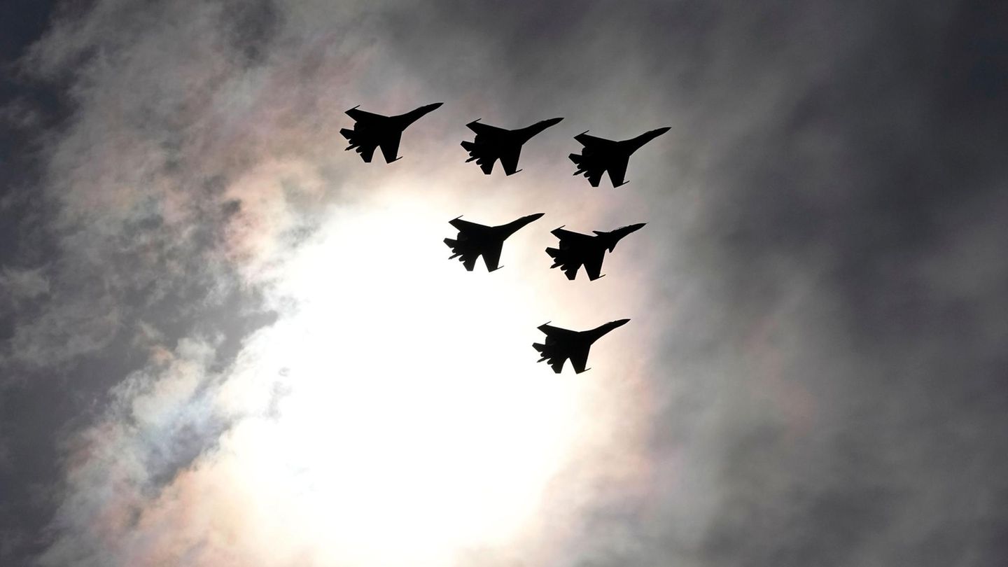 Ukraine-Liveblog: NATO Council meets due to alleged airspace injury