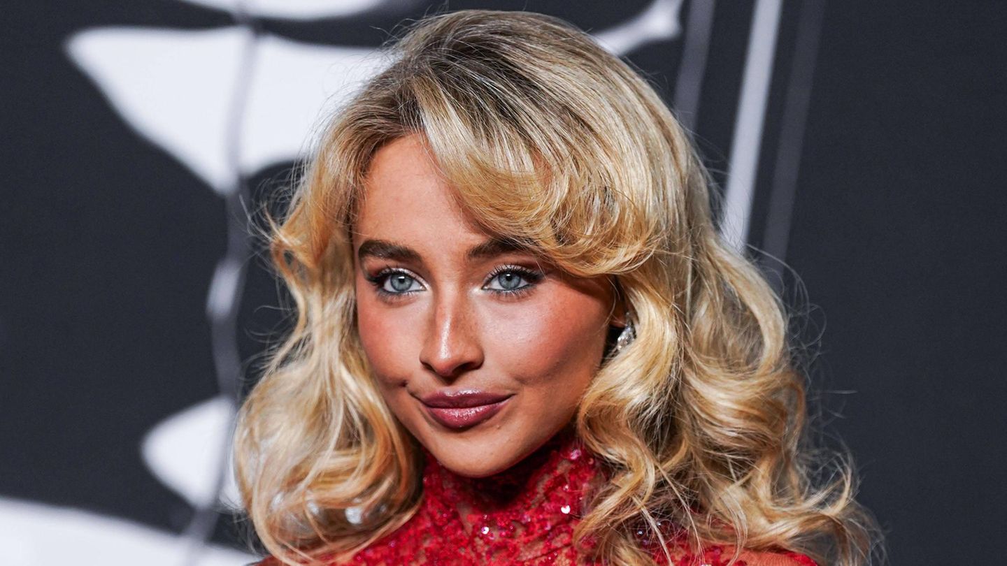 Popstar Sabrina Carpenter ist bald auf Netflix zu sehen – nebst berühmten Co-Stars