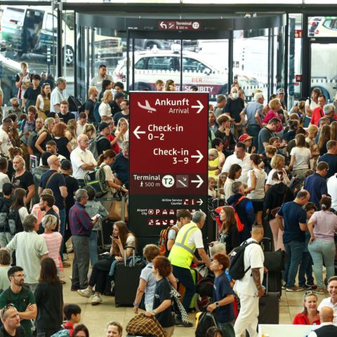 Flugverkehr: Ein Hackerangriff legt die Passagierabfertigung lahm