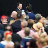 Auch Elon Musk nimmt an der Gedenkfeier für Charlie Kirk teil