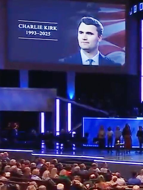Und plötzlich spricht der tote Charlie Kirk: "Mir geht es gut"