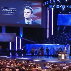 Und plötzlich spricht der tote Charlie Kirk: "Mir geht es gut"
