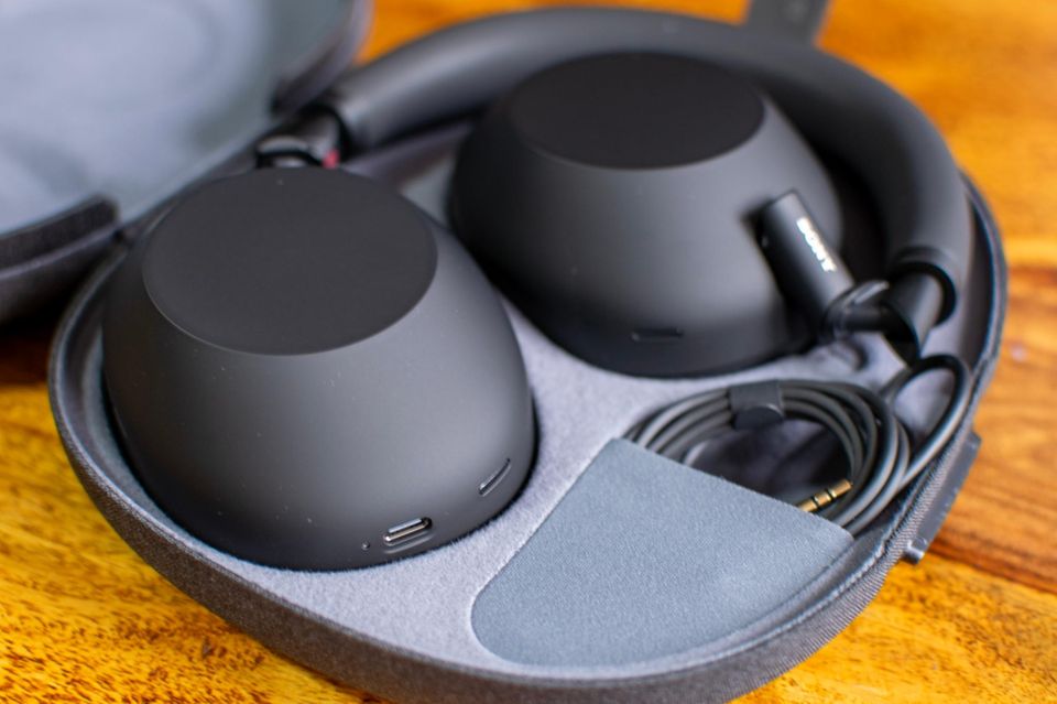 Over-Ear-Kopfhörer Test: Sony WH-1000XM6