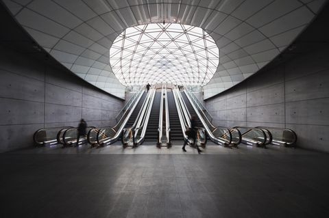 Rolltreppen der Bahnstation Triangeln in Malmö