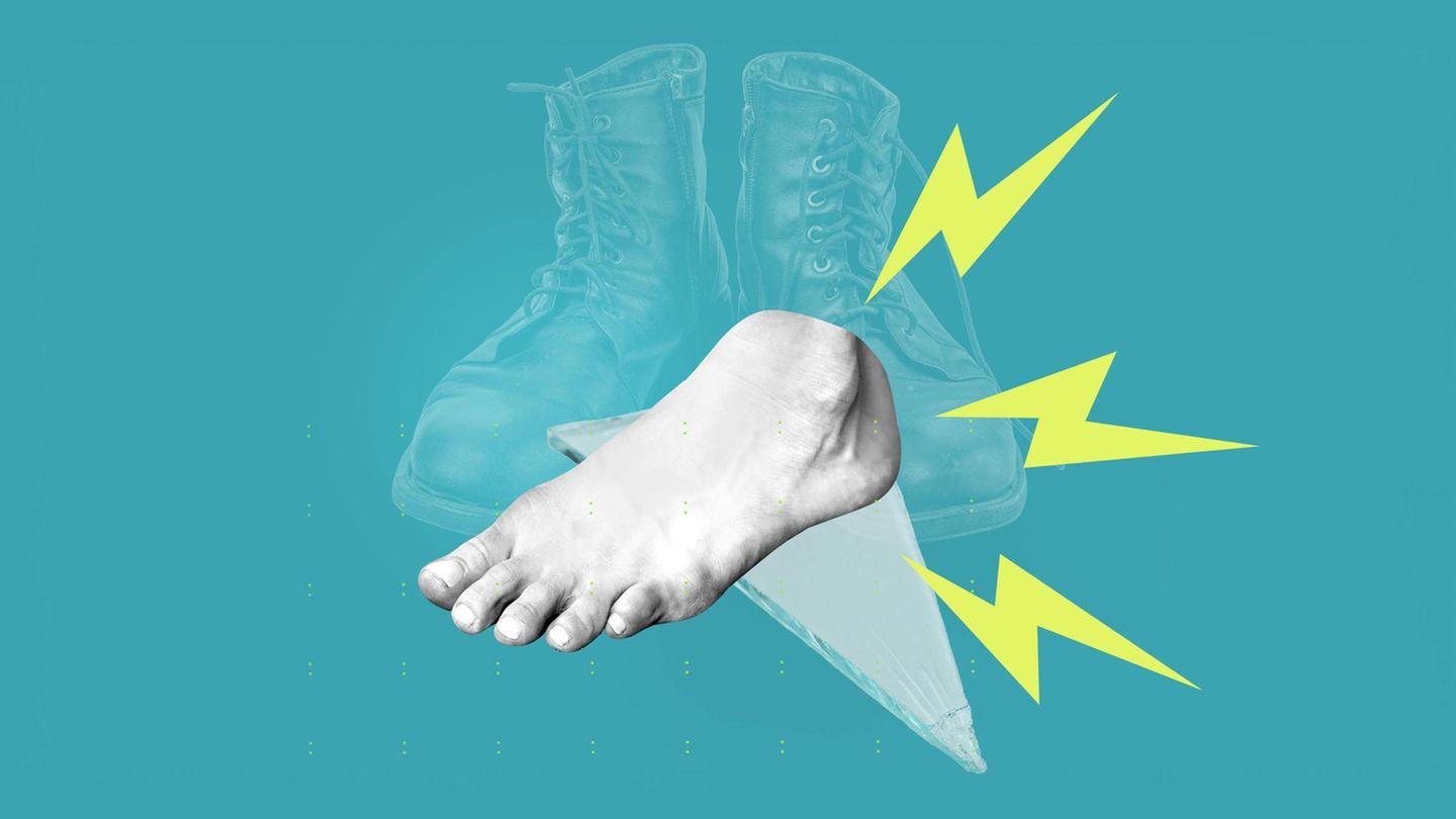 Schmerzen am Fuß: Collage mit Fuß, Schuhen und Blitzen