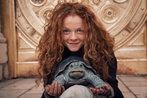 Die neue Momo: Alexa Goodall mit Schildkröte Kassiopeia