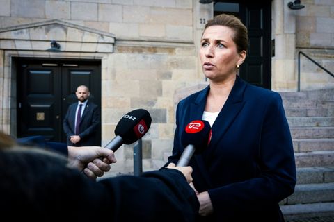 Frederiksen am Dienstag vor Journalisten