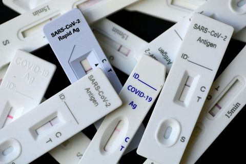 Benutzte CoronasSchnelltests