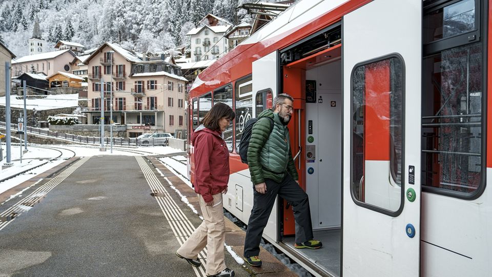 Die Fahrt mit dem Mont-Blanc Express ist ein wahrhaft spektakuläres Erlebnis