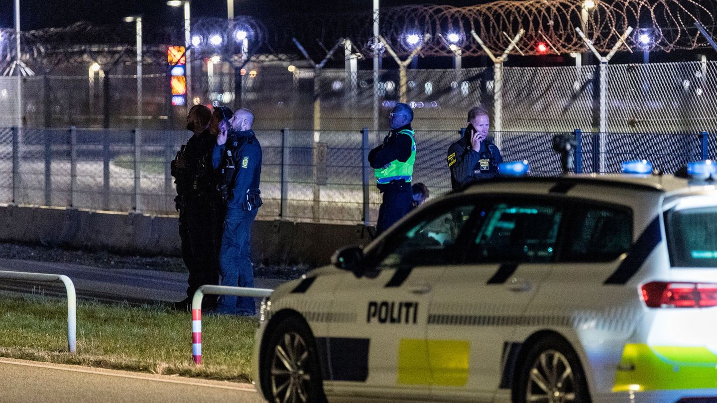 Drohnensichtung am Flughafen von Kopenhagen Foto: Steven Knap/Ritzau Scanpix Foto/AP/dpa